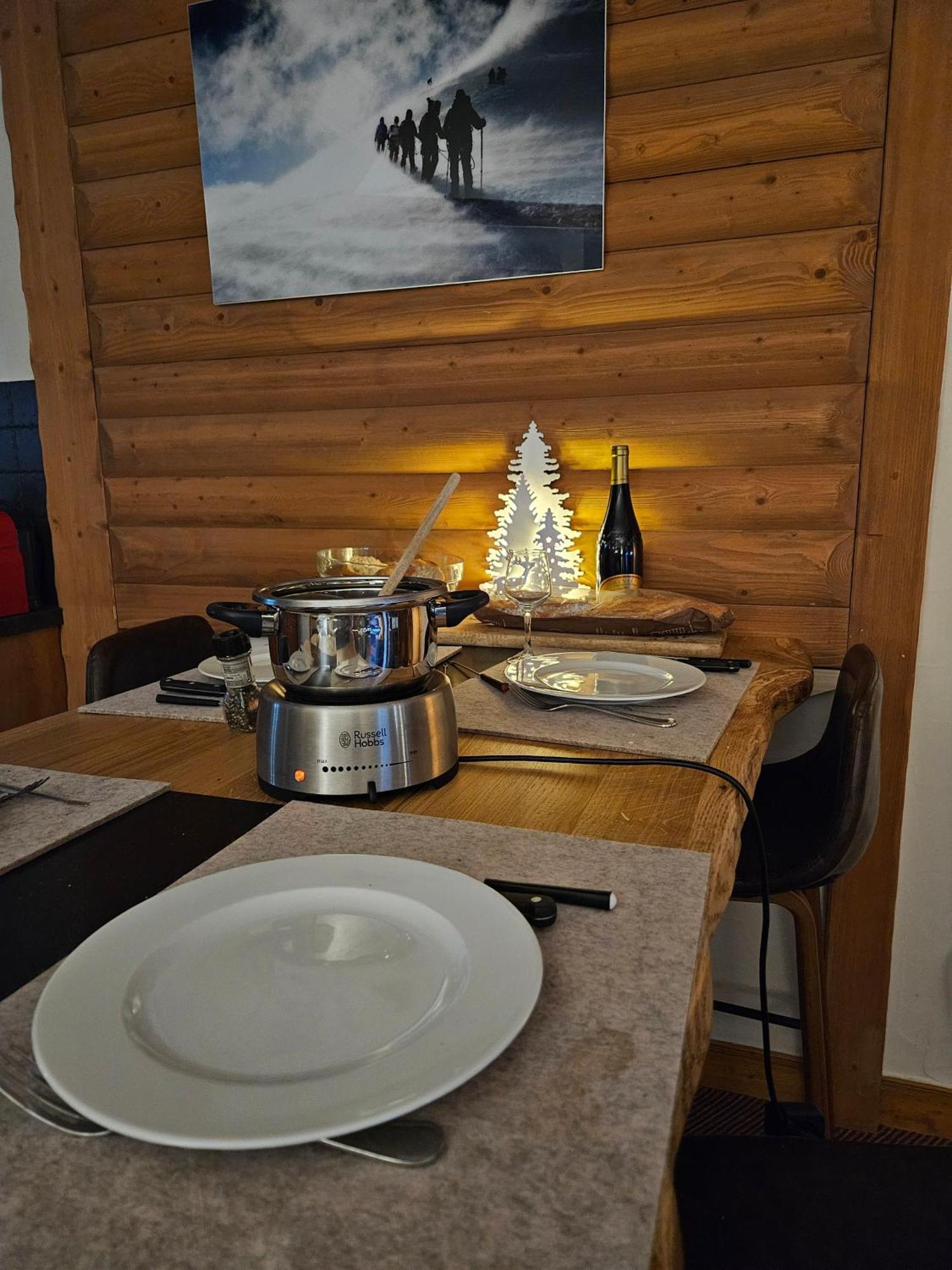 Appartement Arc 1950 M, Ski Au Pied, Piscine Exterieure Chauffee, Remontees Mecaniques A 100M, Sauna Et Salle De Sports Les Arcs  客房 照片